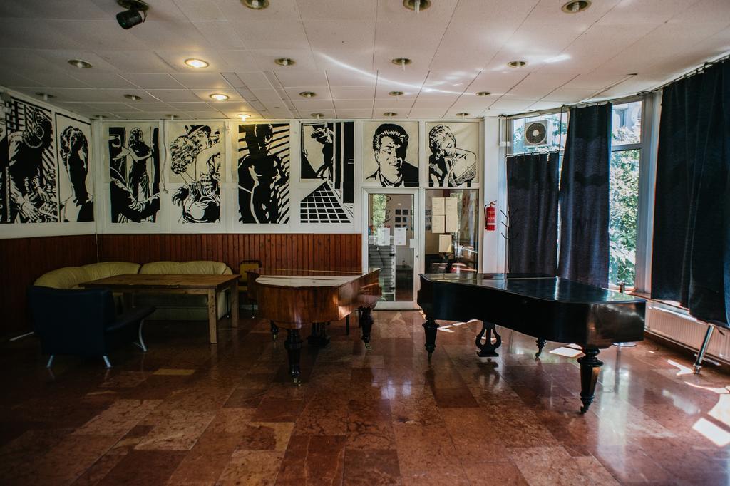 City Hostel Pest 35. Budapest Kültér fotó